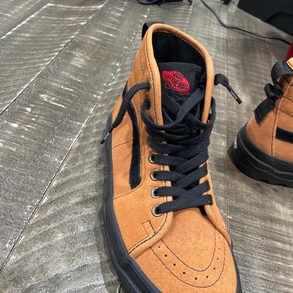 Vans Boy’s  Brown SK8 - High Sneakers sz 4 ( women’s 5.5) Excellent Condition - Picture 11 of 12